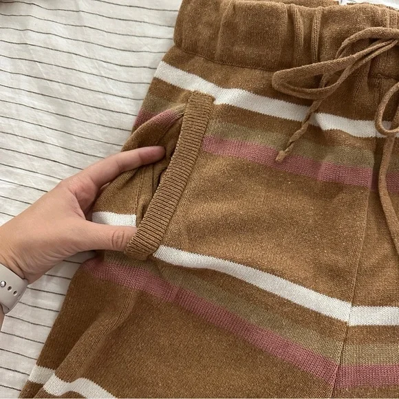 Jen’s Pirate Booty Free People Chill Out Drawstring Knit Shorts Size XS - Picture 3 of 4